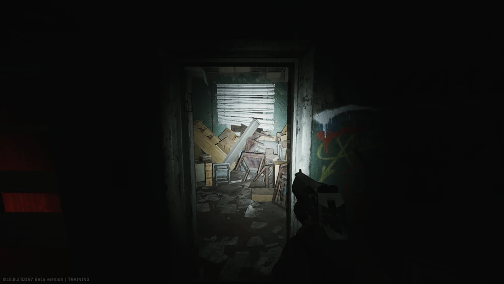 工厂破门房间内 工厂破门房间内