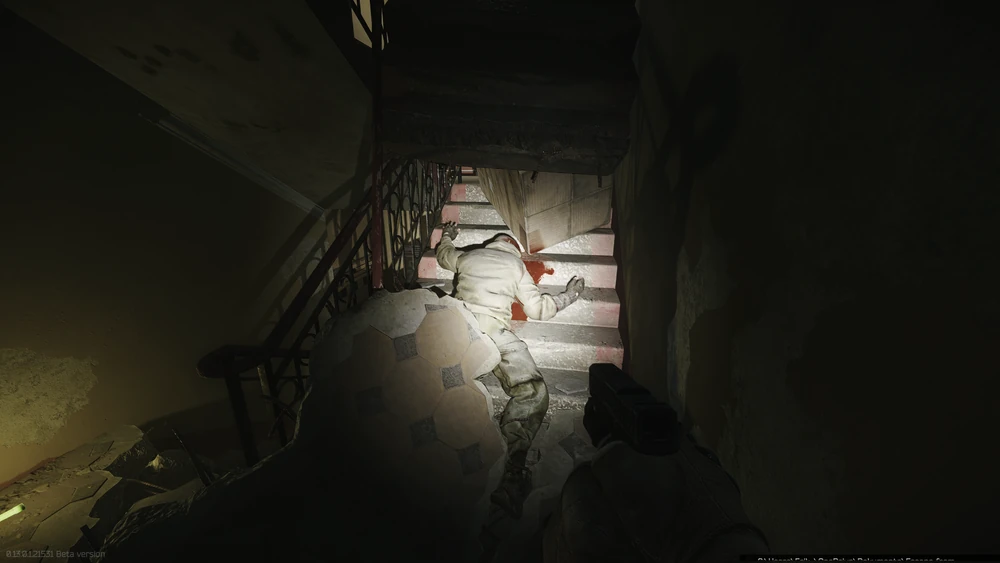 狱警的尸体 狱警的尸体