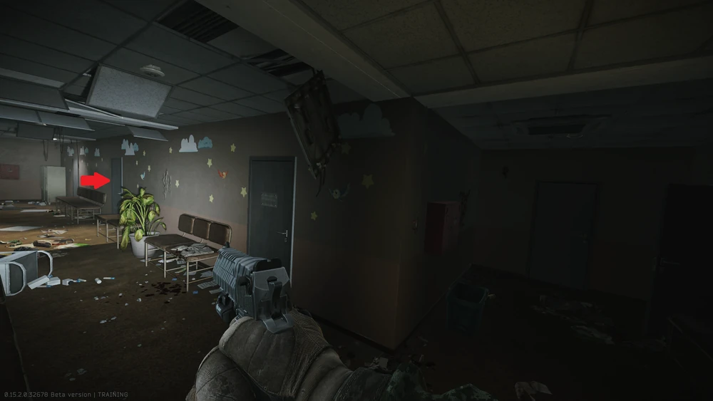 进入X光室检查室