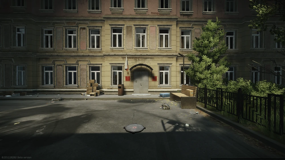 Klimova 16a公寓正门 Klimova 16a公寓正门