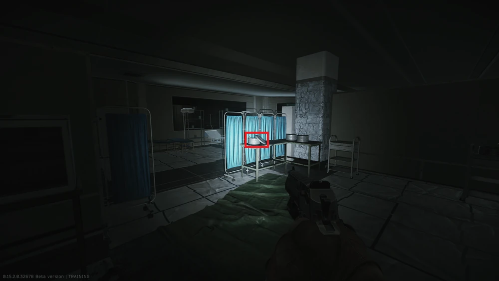 EMERCOM医疗区的圆形锡罐 EMERCOM医疗区的圆形锡罐